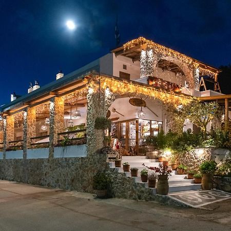 Limeri Traditional Guest House Monolithos  외부 사진