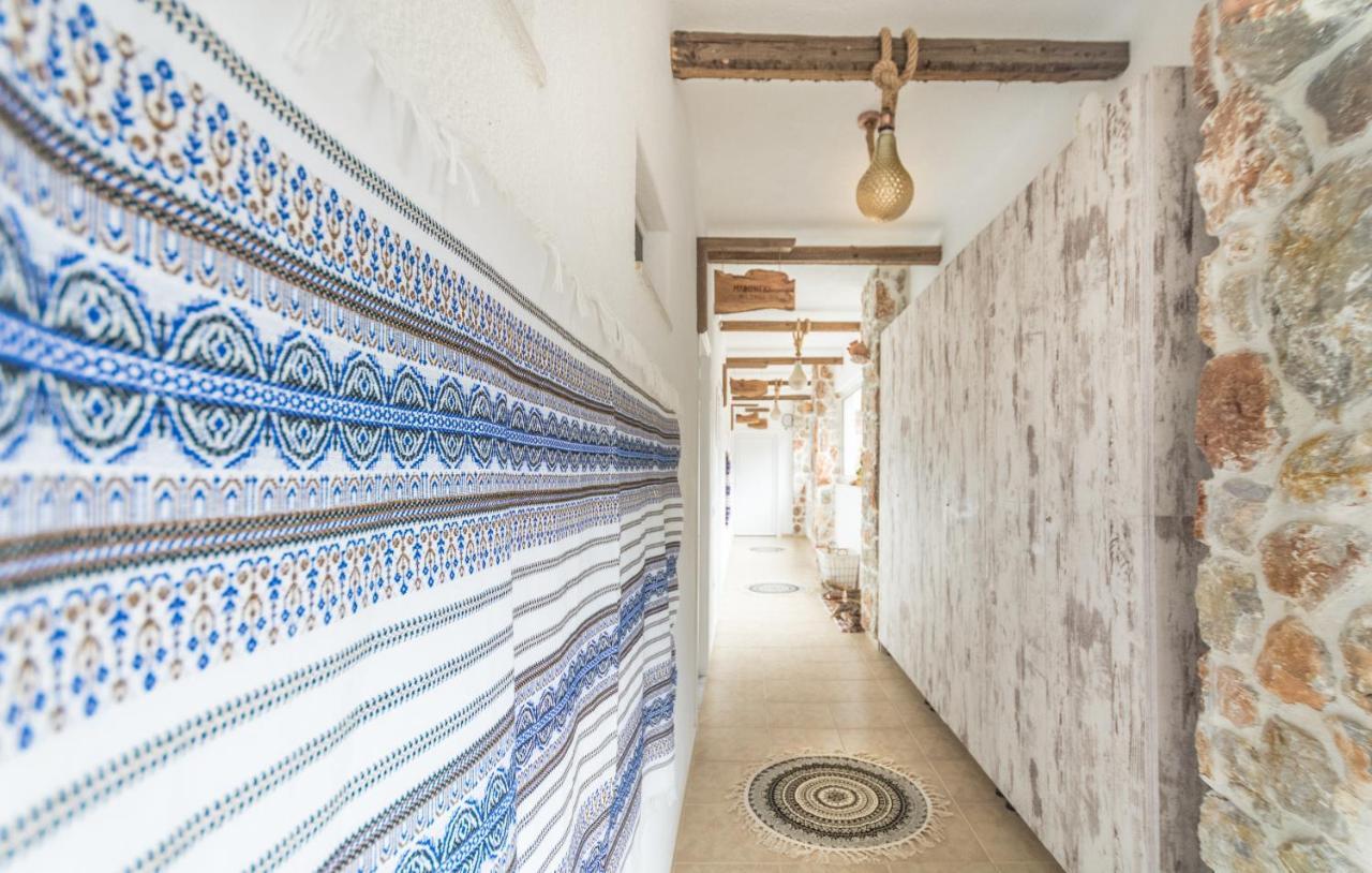 Limeri Traditional Guest House Monolithos  외부 사진